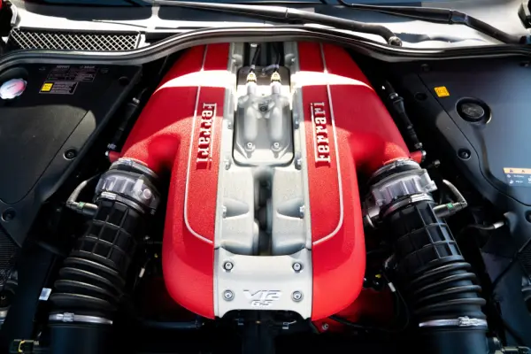 Ferrari 812 Superfast 6.5 V12 6
