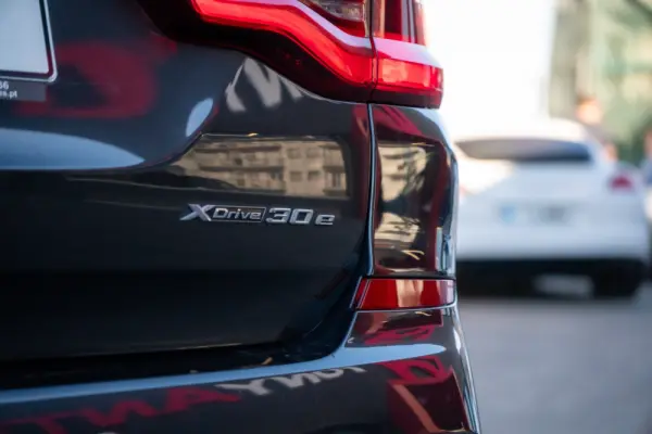 BMW X3 30 e xDrive Pack M 12