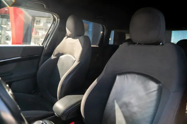 MINI Countryman Cooper SE ALL4 Auto 23