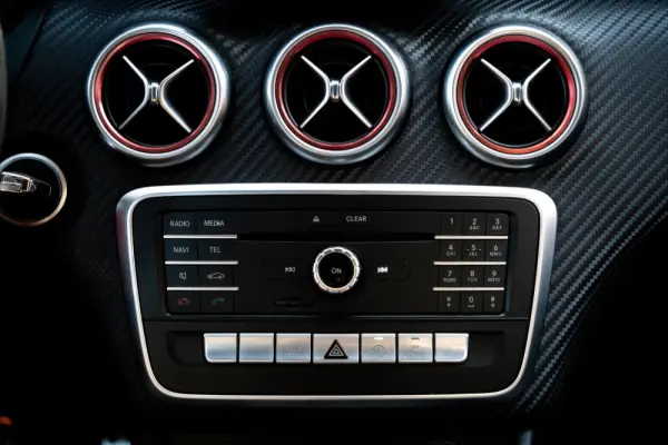 Mercedes-Benz A 180 d AMG Line 29
