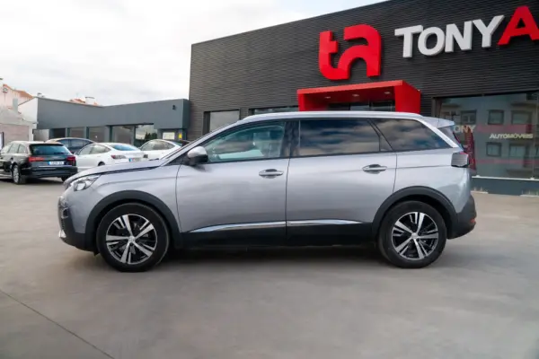 Peugeot 5008 1.6 BlueHDi Allure 7