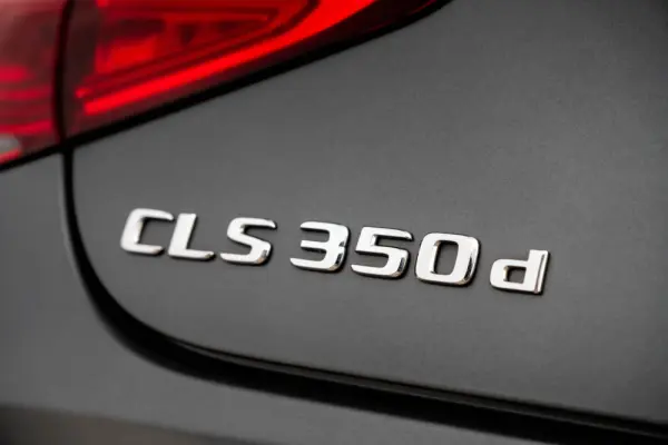 Mercedes-Benz CLS 350 d 4Matic AMG Line 32
