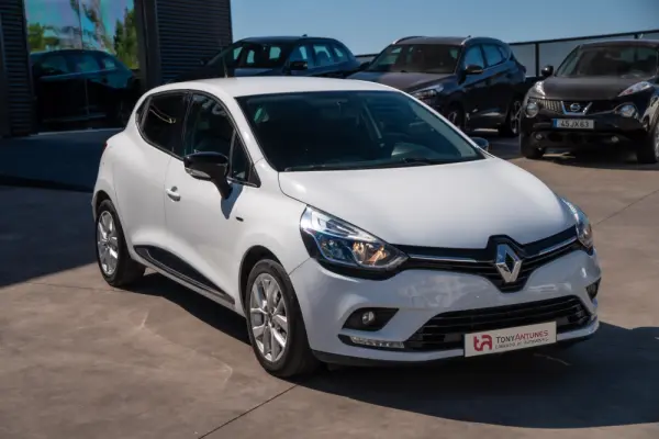 Renault Clio 1.5 dCi Limited 11