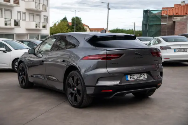 Jaguar I-Pace EV400 AWD SE 13