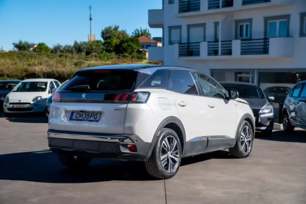 Peugeot 3008 1.6 Hybrid Allure Pack e-EAT8 4