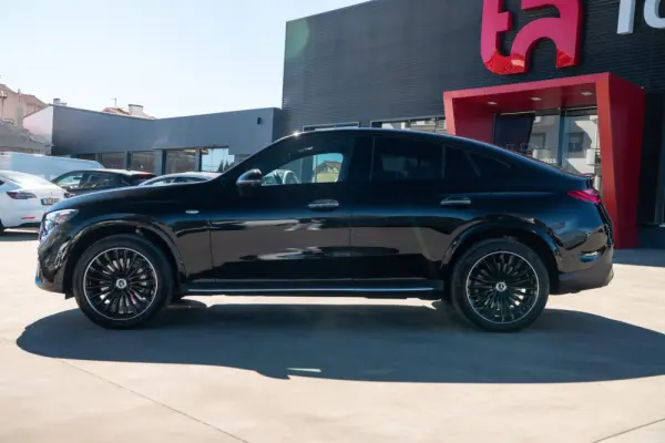 Mercedes-Benz GLC 300 de Coupe 4Matic 9G-TRONIC Edition AMG Line 6