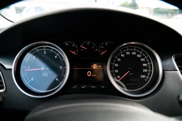 Peugeot 508 SW 1.6 e-HDi Allure CMP6 15