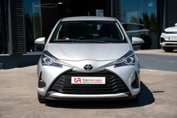 Toyota Yaris 1.0 VVT-i Comfort 13