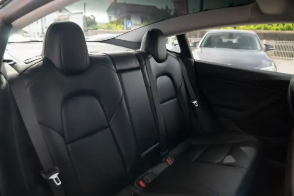 Tesla Model 3 Long Range AWD Dual Motor Performance 15