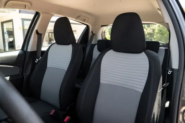 Toyota Yaris 1.0 VVT-i Comfort 18