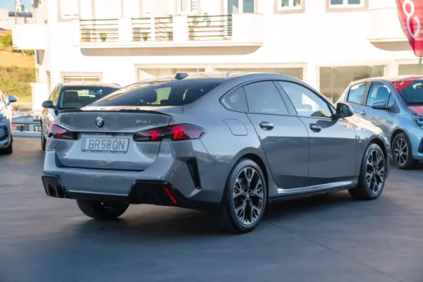 BMW 218 Gran Coupé d Pack Desportivo M 4
