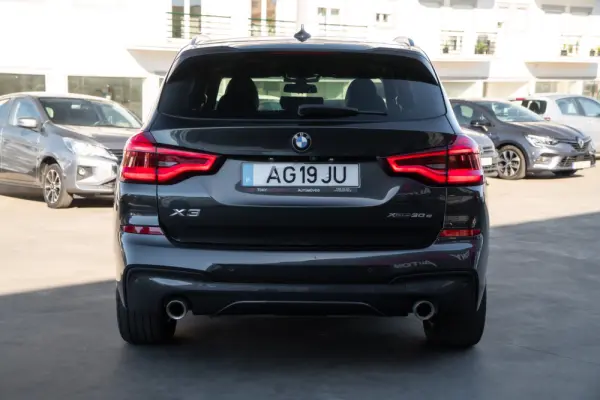 BMW X3 30 e xDrive Pack M 10