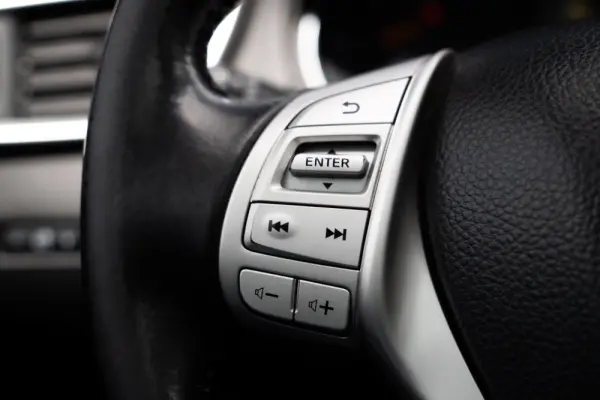 Nissan Qashqai 1.5 dCi N-Connecta 9
