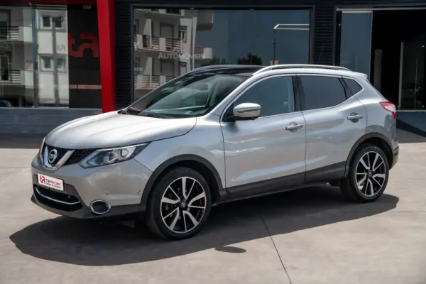 Nissan Qashqai 1.5 dCi Tekna Bose 2