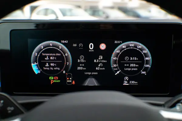 Volkswagen T-Roc 1.5 eTSI Life DSG 24