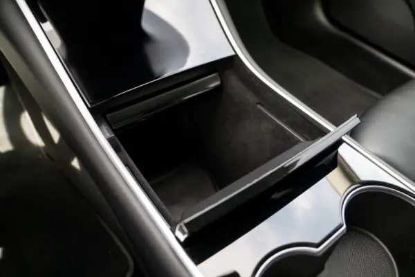 Tesla Model 3 Long Range AWD Dual Motor Performance 11