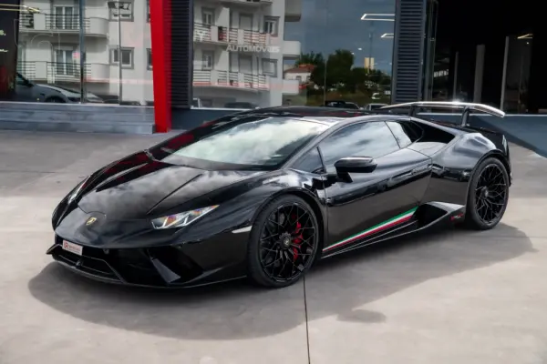 Lamborghini Huracán 5.2 V10 LP Performance 2