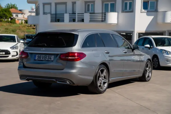 Mercedes-Benz C 250 d 4Matic Station 9G-TRONIC Avantgarde 4