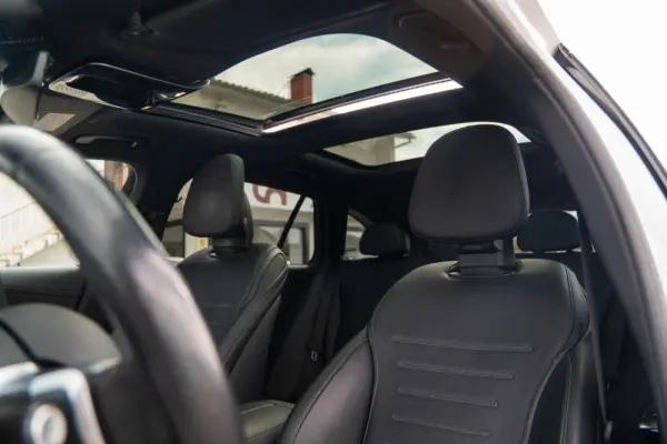 Mercedes-Benz C 300 d AMG Line 6