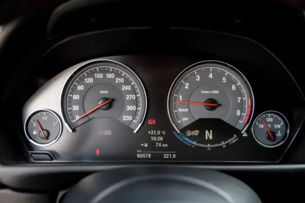 BMW M4 DKG 14