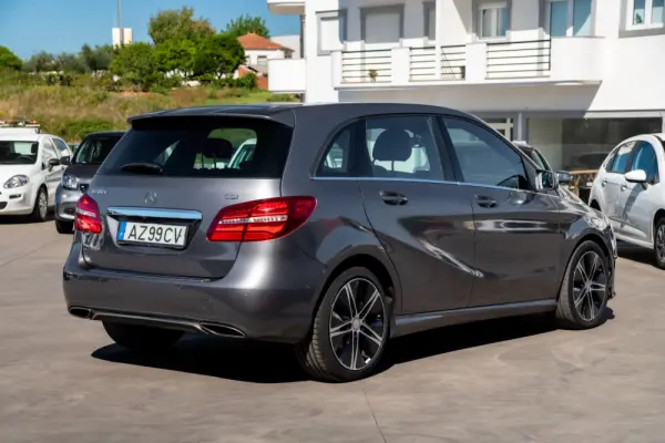 Mercedes-Benz B 200 (CDI) d 7G-DCT Style 4