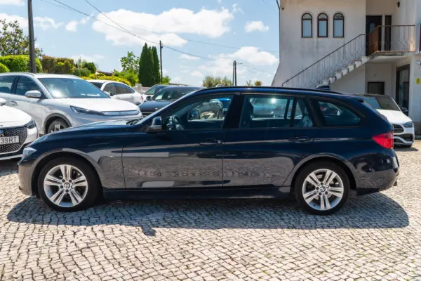 BMW 318 d Blue Performance Sport Line 5