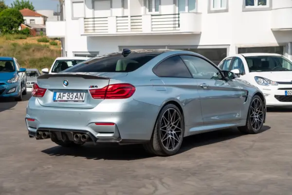 BMW M4 DKG 9