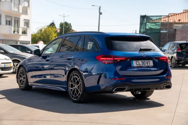 Mercedes-Benz C 220 Station d 9G-TRONIC 4Matic AMG Line 9