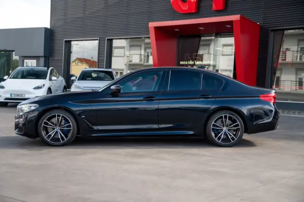 BMW 530 e iPerformance Pack M 3