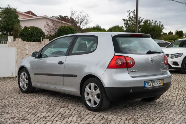 Volkswagen Golf 1.9 TDi BlueM. Confortline 7