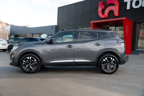 Peugeot 2008 1.2 PureTech Allure 6