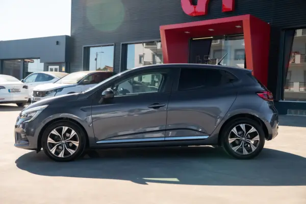 Renault Clio 1.0 TCe Intens 7