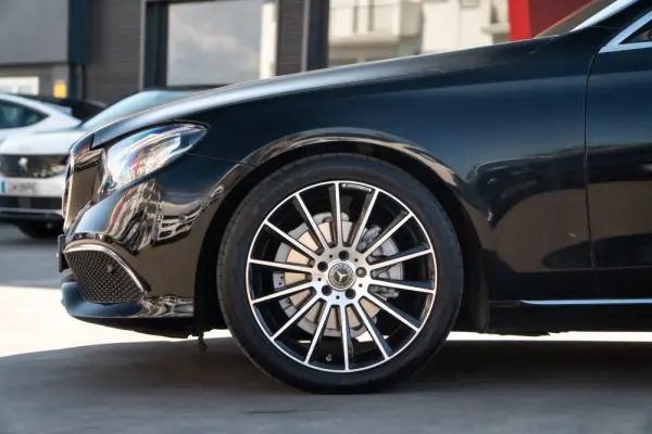 Mercedes-Benz E 220 d Avantgarde+ 7