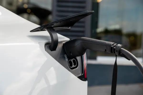 Tesla Model 3 Performance Dual Motor AWD 29