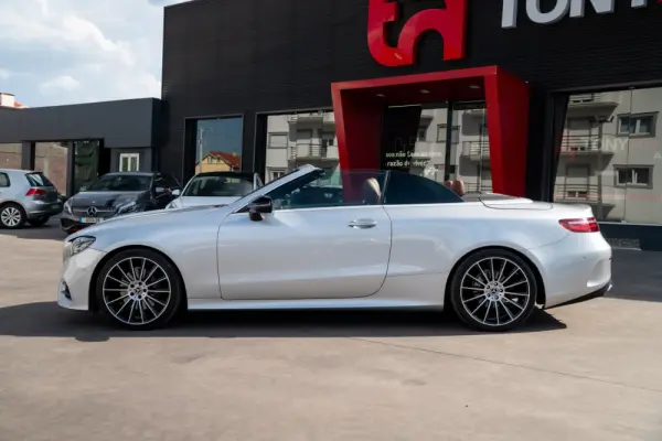 Mercedes-Benz E 220 d 4Matic 9G-TRONIC AMG Line 8