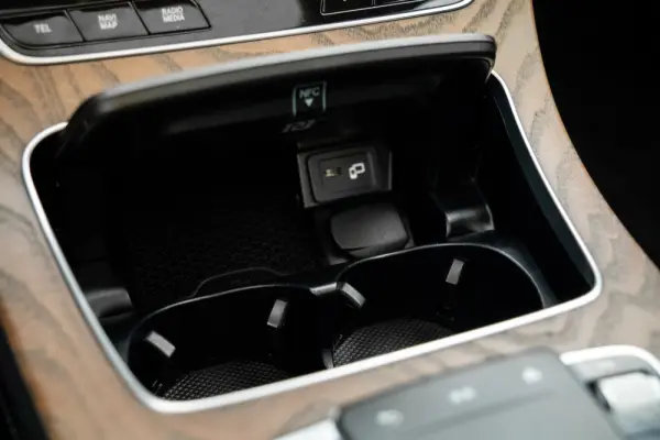 Mercedes-Benz E 300 de 9G-TRONIC AMG Line 25