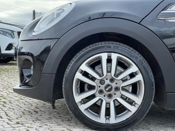MINI 5 Portas Cooper D 2