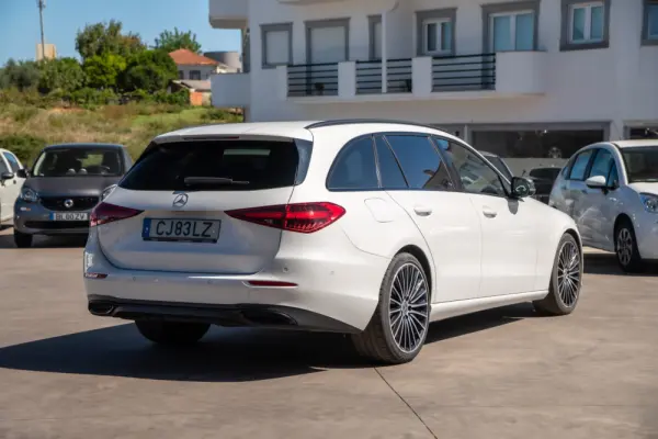 Mercedes-Benz C 220 Station d 9G-TRONIC Avantgarde 4