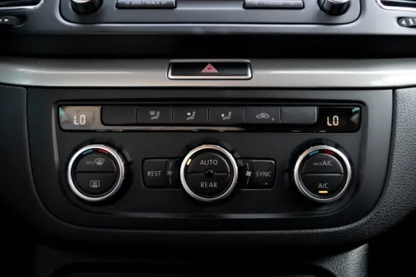 Volkswagen Sharan 2.0 TDI Confortline 19
