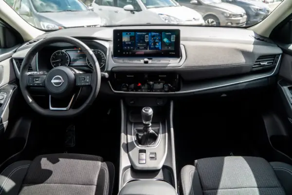 Nissan Qashqai 1.3 DIG-T N-Connecta 29