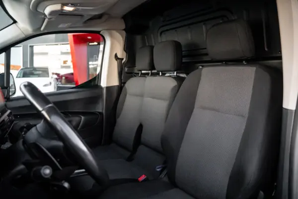Citroen Berlingo 1.5 BlueHDi M Shine EAT8 22