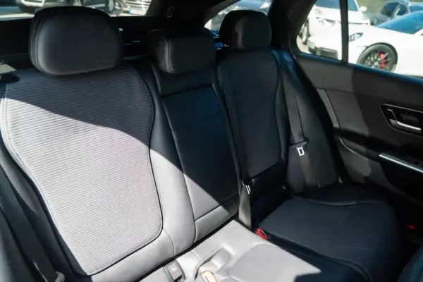 Mercedes-Benz C 220 Station d 9G-TRONIC Avantgarde 29
