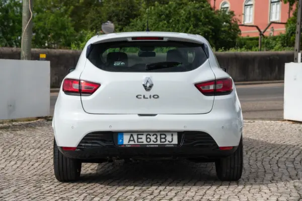 Renault Clio 1.5 dCi Comfort 6