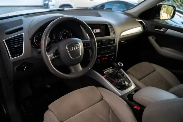 Audi Q5 2.0 TDI Sport 2