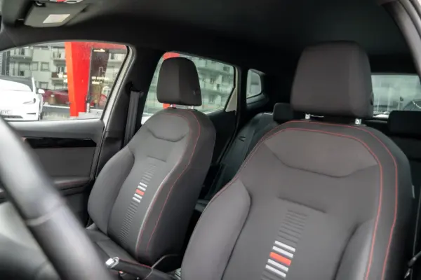 SEAT Arona 1.0 TSI FR 28