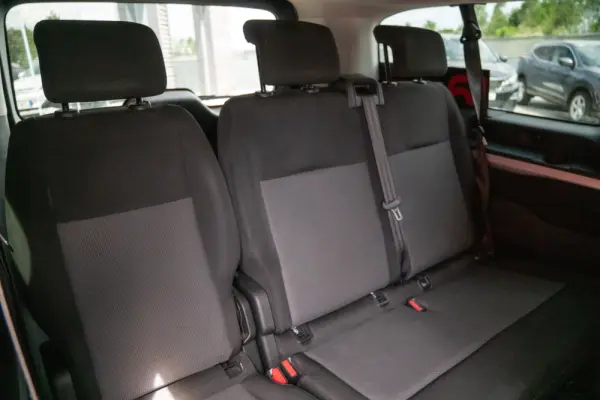 Peugeot Traveller 1.5 BlueHDi L2H1 Active Standard 23