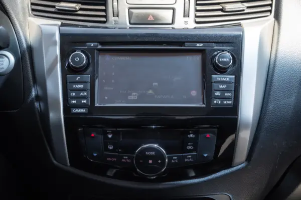 Nissan Navara 2.3 dCi CD 4WD N-Connecta 15