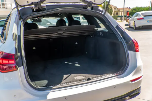 Mercedes-Benz C 220 Station d 9G-TRONIC Avantgarde 32