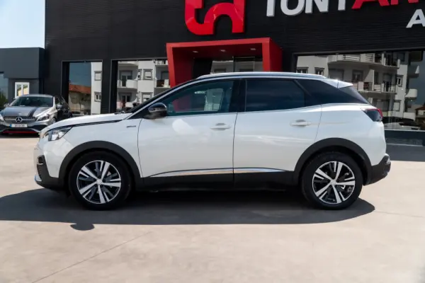Peugeot 3008 1.6 BlueHDi GT Line EAT6 6