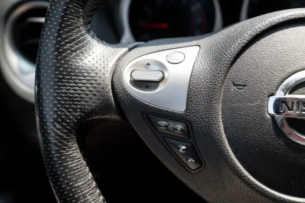 Nissan Juke 1.6 Acenta 13